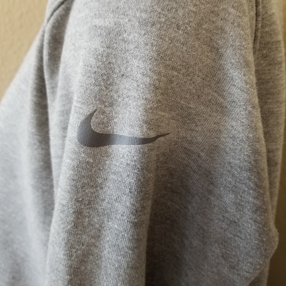 Nike Dri Fit Gray Funnel Neck Sweatshirt - Picture 4 of 7